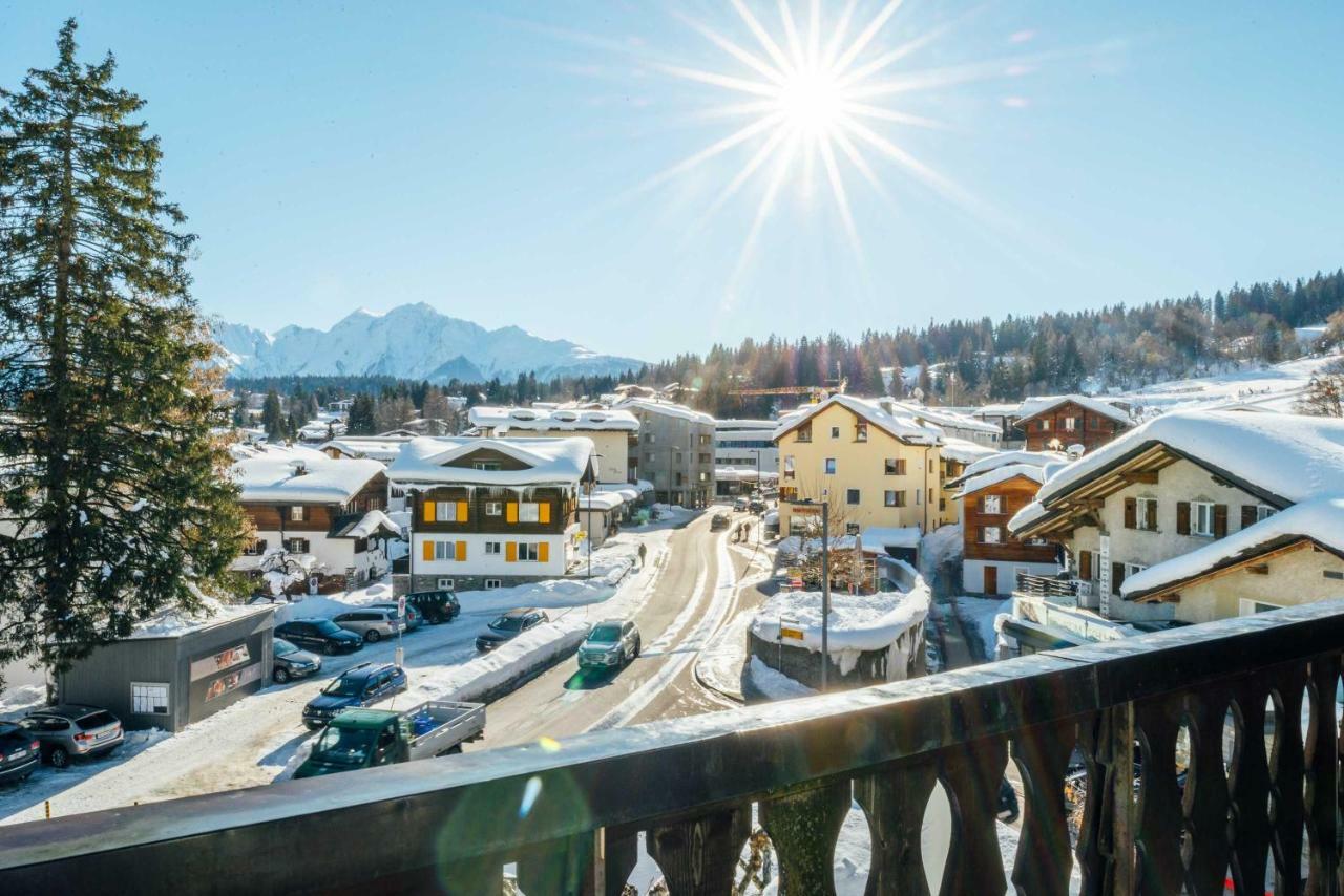 Hotel-Restaurant Bellevue Flims Exteriör bild