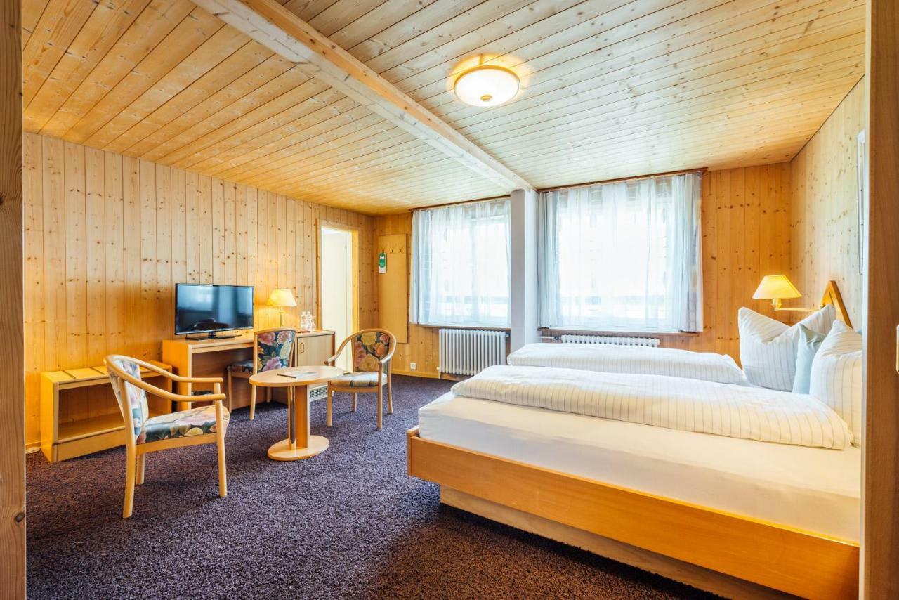 Hotel-Restaurant Bellevue Flims Exteriör bild